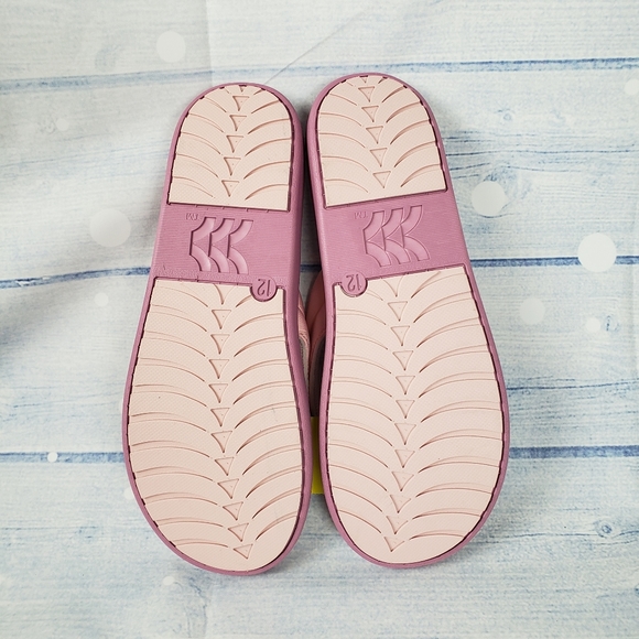 New Juniper Slides Pink Sz. 12 comfortable easy wear for summer. Deep tread - Picture 4 of 6